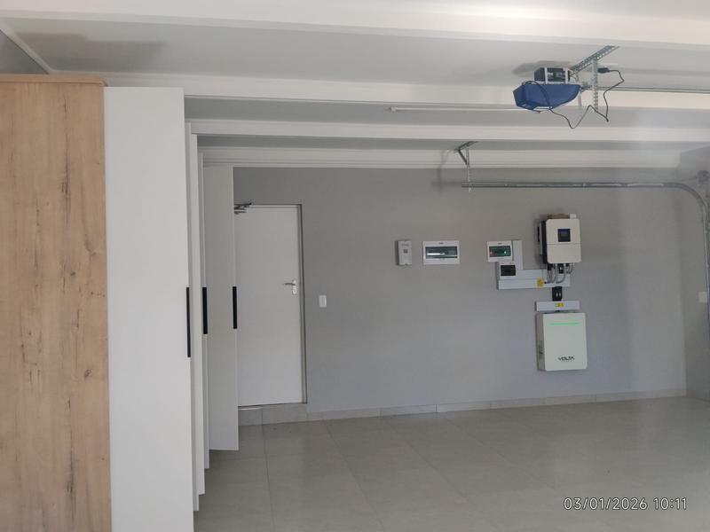 To Let 3 Bedroom Property for Rent in Paradise Coast Western Cape